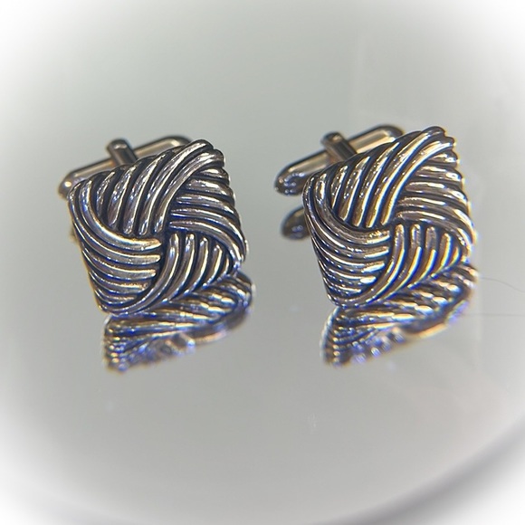 💕Beautiful Vintage Silvertone Cufflinks💕 - Picture 4 of 6